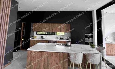 Vendo Exclusiva Casa en Malabar . cerritos