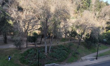 Oficina, 6 privaos 2 baños, Santa Lucía, Lastarria