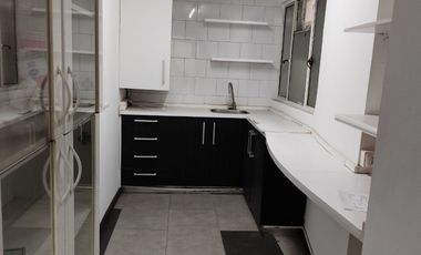 Oficina, 6 privaos 2 baños, Santa Lucía, Lastarria