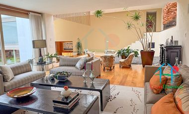 Residencia de Lujo con Bosque Privado, Jardín y Domótica