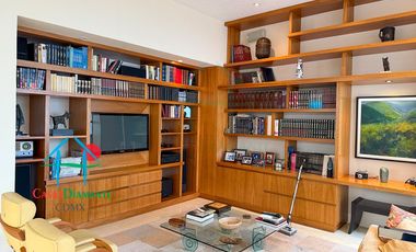 Residencia de Lujo con Bosque Privado, Jardín y Domótica