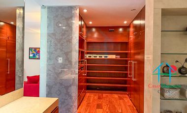 Residencia de Lujo con Bosque Privado, Jardín y Domótica