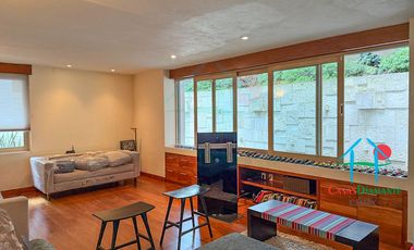 Residencia de Lujo con Bosque Privado, Jardín y Domótica