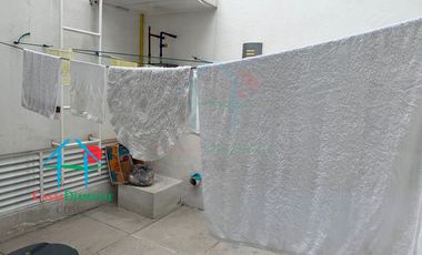 Residencia de Lujo con Bosque Privado, Jardín y Domótica