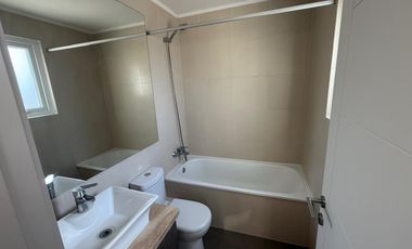 VENDO Casa Tipo Townhouse en Condominio Versalles. Barrio Frances