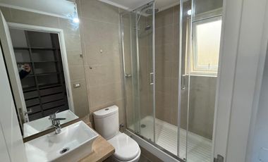 VENDO Casa Tipo Townhouse en Condominio Versalles. Barrio Frances