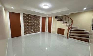 Townhouse in Goodwill 3 Subdivision, Sucat, Parañaque FOR SALE