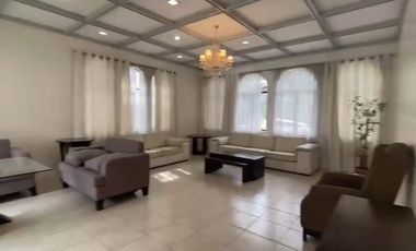 For Sale: Lot with Old House in White Plains, Quezon City