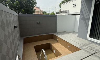 Brand New Modern Tropical Home with JAcuzzi in Sale Angeles City