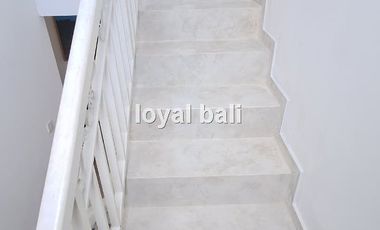 Rumah, Luxury and Modern House with White Nuance in Taman Mumbul, Bali