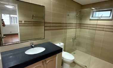 400 sqm Lot with 4BR House for Rent at Valle Verde 5, Pasig City