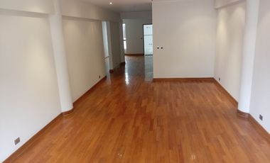 VENTA DE DEPARTAMENTO, ÁREA OCUPADA: 430 M2, Á. TECHADA: 215 M2, CHACARILLA