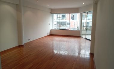 VENTA DE DEPARTAMENTO, ÁREA OCUPADA: 430 M2, Á. TECHADA: 215 M2, CHACARILLA