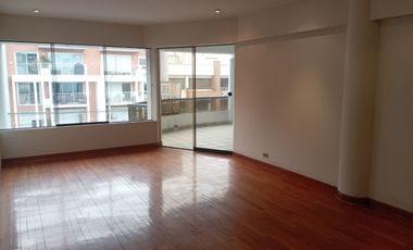 VENTA DE DEPARTAMENTO, ÁREA OCUPADA: 430 M2, Á. TECHADA: 215 M2, CHACARILLA