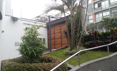 VENTA DE DEPARTAMENTO, ÁREA OCUPADA: 430 M2, Á. TECHADA: 215 M2, CHACARILLA