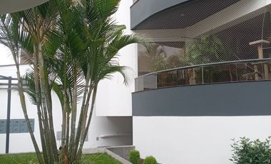 VENTA DE DEPARTAMENTO, ÁREA OCUPADA: 430 M2, Á. TECHADA: 215 M2, CHACARILLA