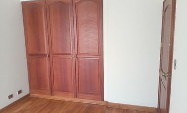VENTA DE DEPARTAMENTO, ÁREA OCUPADA: 430 M2, Á. TECHADA: 215 M2, CHACARILLA