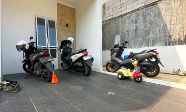 Dijual Rumah Baru Bebas Banjir Di Kalisari Pasar Rebo Jakarta Timur Dekat Jalan Raya Bogor [AR186]