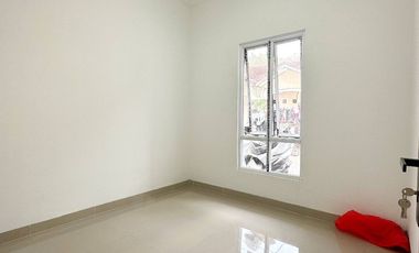 Dijual Rumah Baru Bebas Banjir Di Kalisari Pasar Rebo Jakarta Timur Dekat Jalan Raya Bogor [AR186]