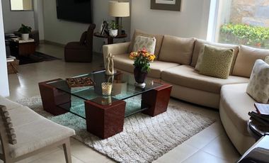 Casa en venta en Torres del Río Samborondón – 3 dormitorios, amplia y moderna