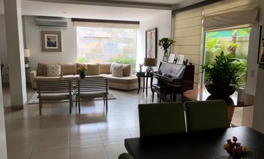 Casa en venta en Torres del Río Samborondón – 3 dormitorios, amplia y moderna