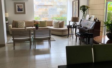 Casa en venta en Torres del Río Samborondón – 3 dormitorios, amplia y moderna
