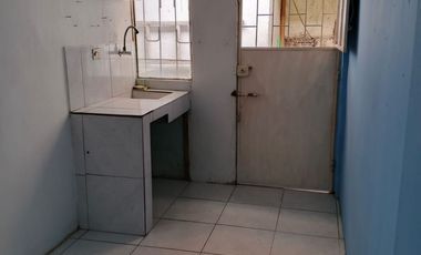 ALQUILER DE CASA EN CIUDADELA AURORA CERCA DE TODO