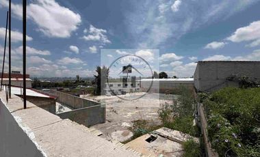RENTA DE TERRENO CON LOCALES CON USO DE SUELO COMERCIAL E INDUSTRIAL
