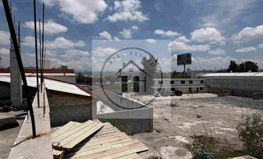 RENTA DE TERRENO CON LOCALES CON USO DE SUELO COMERCIAL E INDUSTRIAL
