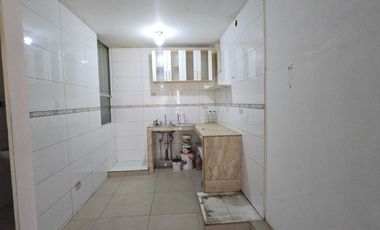 VENDO CASA MARTINETE CERCADO LIMA