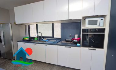 Casa con Vista a la Bahía, Terraza y 4 Recámaras