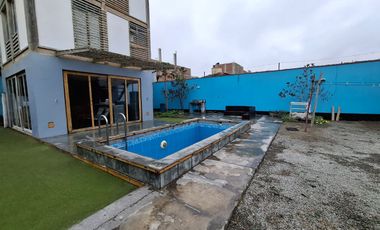 Venta de Casa de Playa en Los Pulpos - A Valor de Terreno!!!
