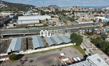 Terreno con uso de suelo en venta en Tlalnepantla de Baz Estado de Mexico