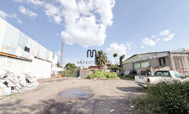 Terreno con uso de suelo en venta en Tlalnepantla de Baz Estado de Mexico