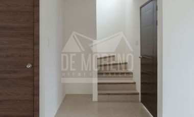 CASA DE ESTRENO EN ALQUILER URB ROSEDAL 2 CHONGÓN