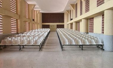 ARRIENDO LOCAL COMERCIAL 5542 M2 SECTOR BRETAÑA