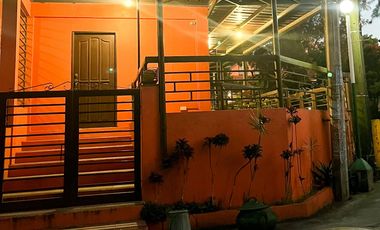 Cozy House for lease at Tagaytay Country Homes 1 (great location!)