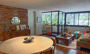 Depto en Roma Norte. 2 niveles, Terraza, 3 Recámaras y Bodega