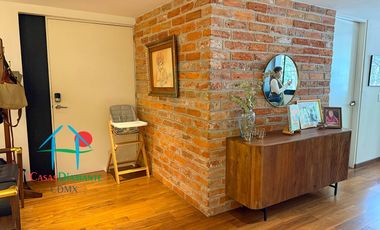 Depto en Roma Norte. 2 niveles, Terraza, 3 Recámaras y Bodega