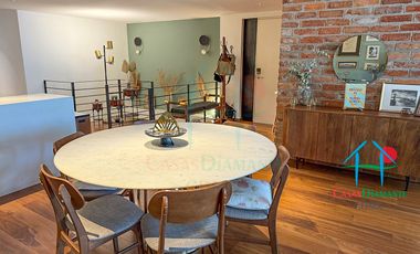 Depto en Roma Norte. 2 niveles, Terraza, 3 Recámaras y Bodega