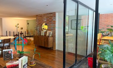 Depto en Roma Norte. 2 niveles, Terraza, 3 Recámaras y Bodega