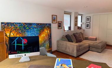 Depto en Roma Norte. 2 niveles, Terraza, 3 Recámaras y Bodega