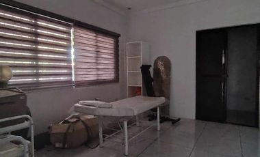 Preowned House and Lot in Villa Caseres in Sta Rosa Laguna -EGR