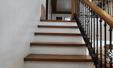 Preowned House and Lot in Villa Caseres in Sta Rosa Laguna -EGR
