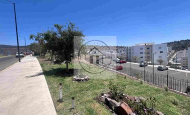VENTA DE 2 TERRENOS AV FRAY JUNÍPERO SERRA QUERÉTARO USO DE SUELO MIXTO