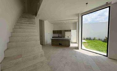 Casa en VENTA en Los Frayles. San Juan Tilcuautla.