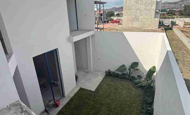 Casa en VENTA en Los Frayles. San Juan Tilcuautla.