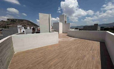 Casa en VENTA en Los Frayles. San Juan Tilcuautla.