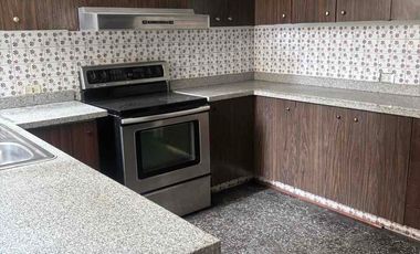 VENDO CASA DE 3 PISOS SAN BORJA