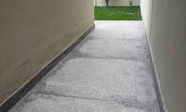 VENDO CASA DE 3 PISOS SAN BORJA